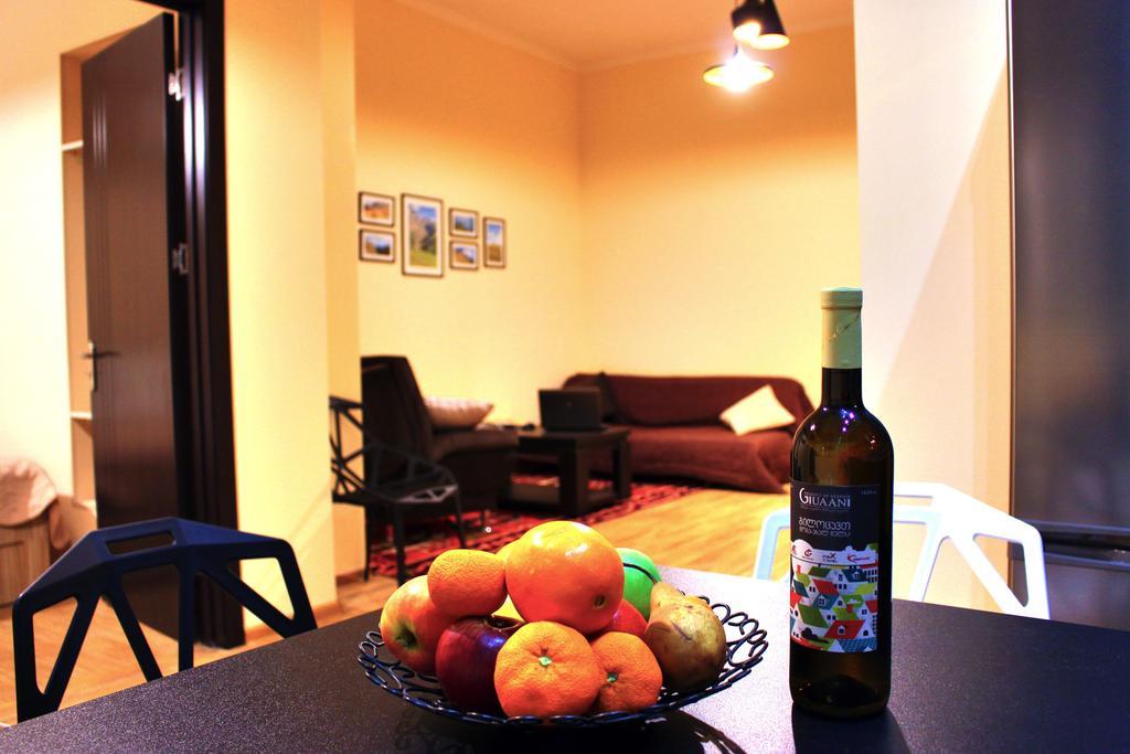 Yango Apartment Tbilisi Exteriör bild
